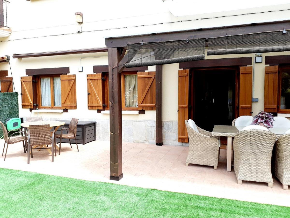 Apartamento Con Jardin Marbles Ескарай Екстериор снимка