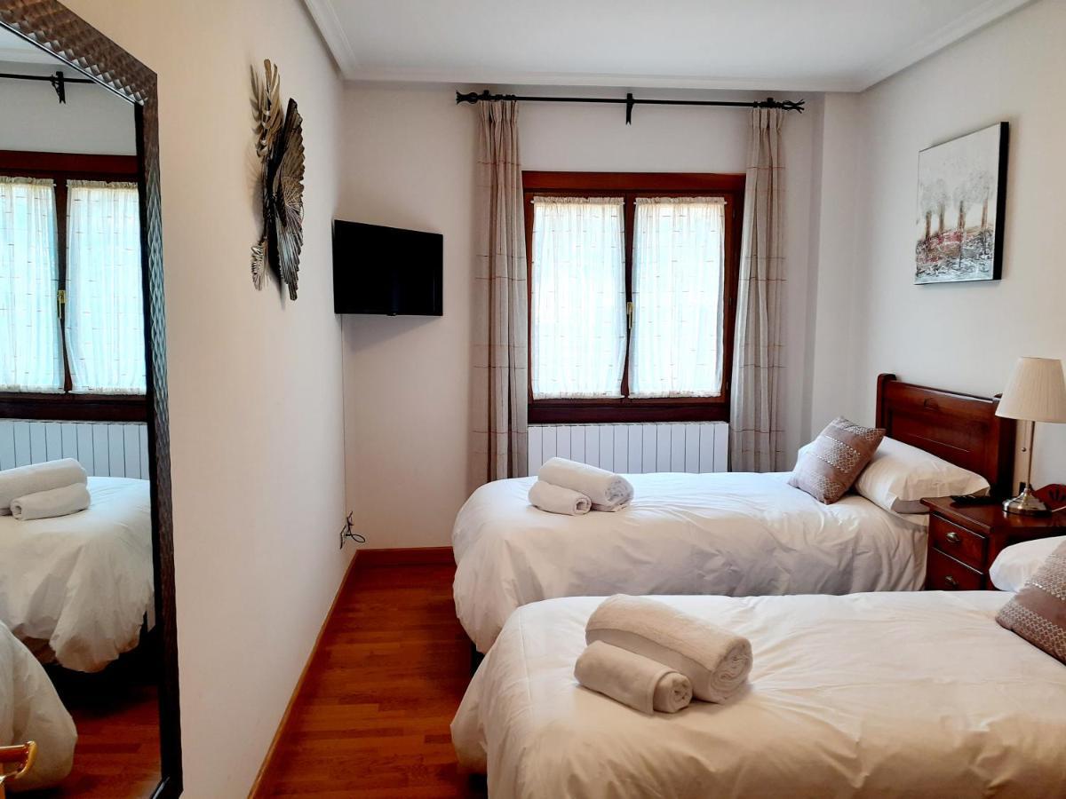 Apartamento Con Jardin Marbles Ескарай Екстериор снимка